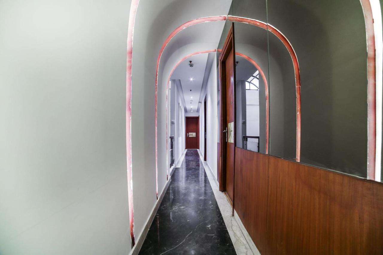 Collection O Motif South City 1 Near Appu Ghar Gurgaon Exterior foto