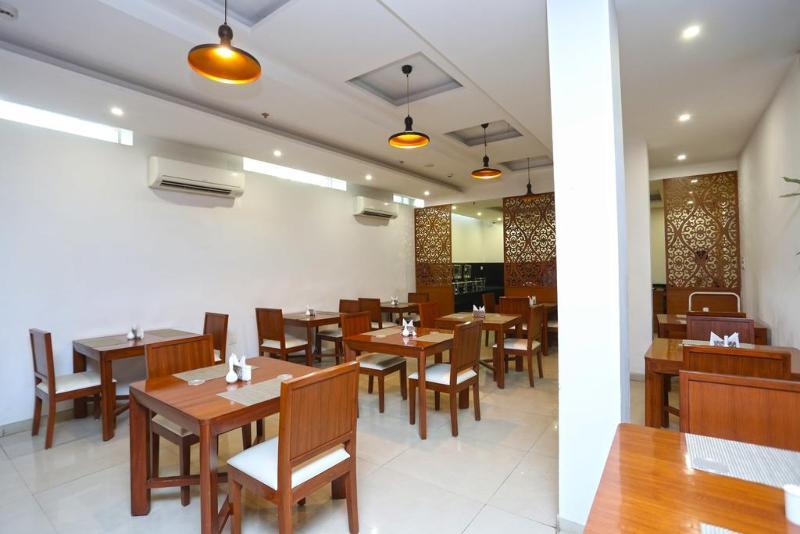 Collection O Motif South City 1 Near Appu Ghar Gurgaon Exterior foto